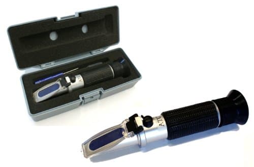 Hand-Refractometer 0-32% brix with SATC - RHB-32SATC