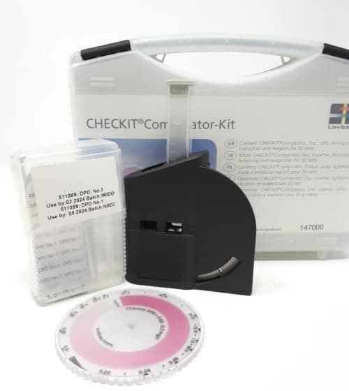 Lovibond - CHECKIT Comparator Chlorine Test Kit | Range 0.02-0.3 mg/L Cl2 | Ideal for Pools & Aquaculture | Includes DPD Discs & Reagents | Portable Water Testing Solution