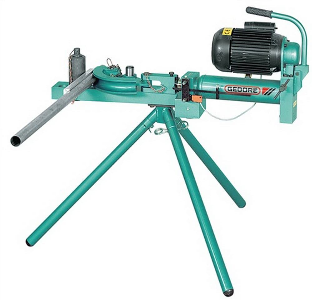 Pipe bending machine for electro-hydraulic operation