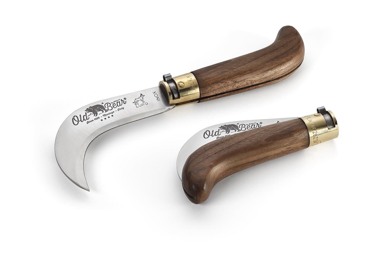 Old Bear Pruning Knife Walnut Handle