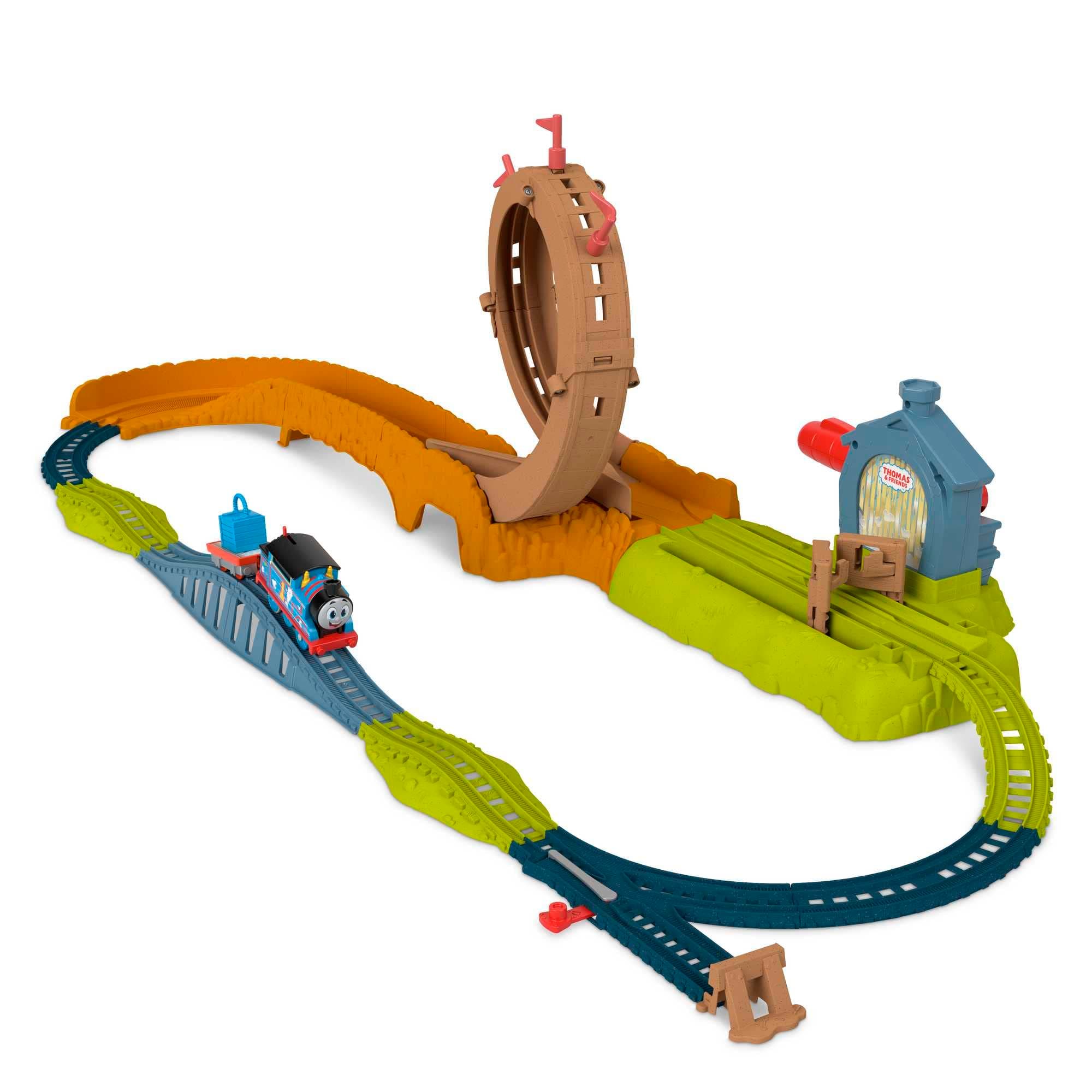 Launch & Loop Maintenance Yard Train Track Set