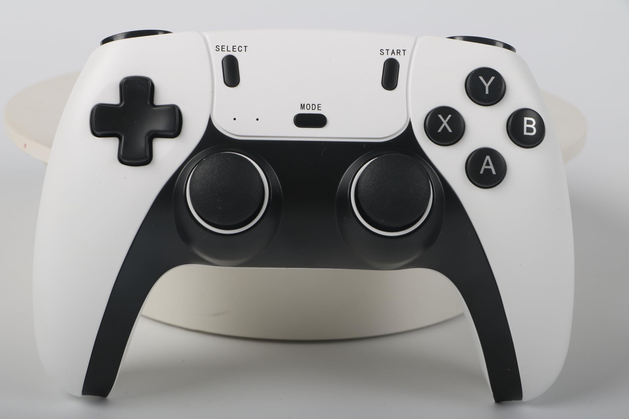 Flechozo Retro Game Console, Plug and Play Video Game Console Built-in 18 Emulators, 20,000+ Games, 4K HDMI Output for TV with Dual Controllers