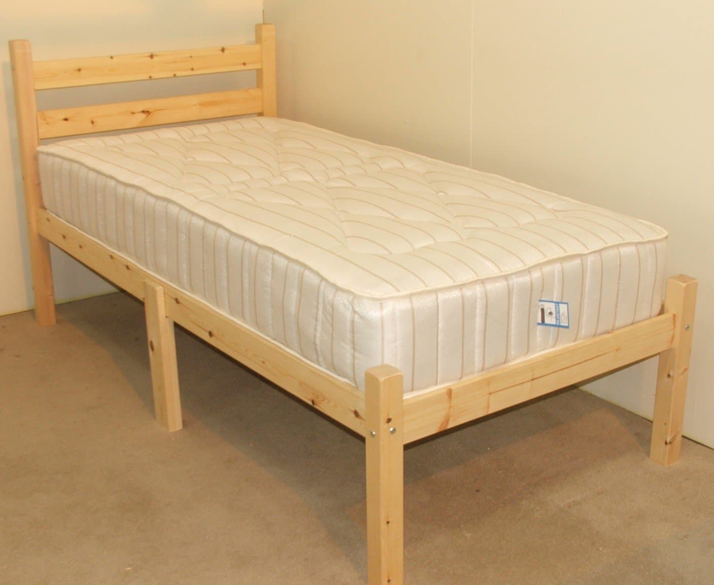 STRICTLY BEDS&BUNKS Somerset Short Pine Bed Frame, 2ft 6 Single (5ft 9 Length)