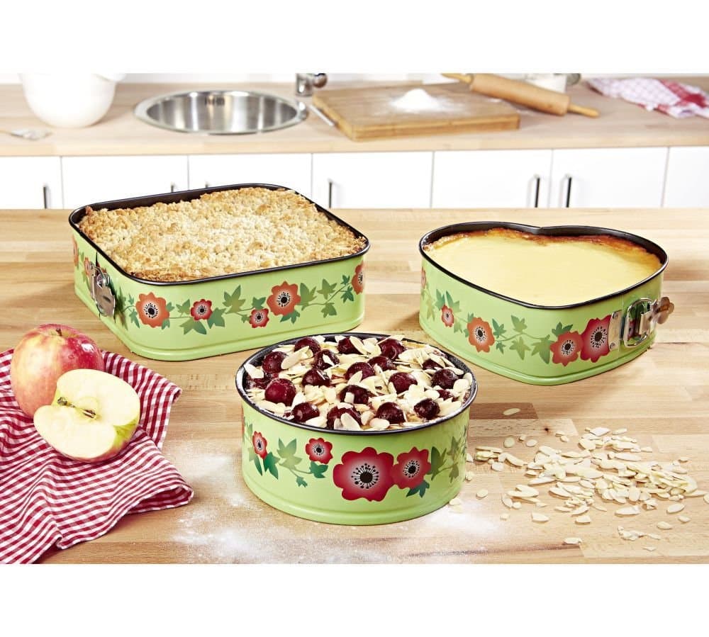 3-Piece Springform Bakeware Set Includes Heart Mould Plus Square Baking Tray Cake Tin Non-Stick Coating