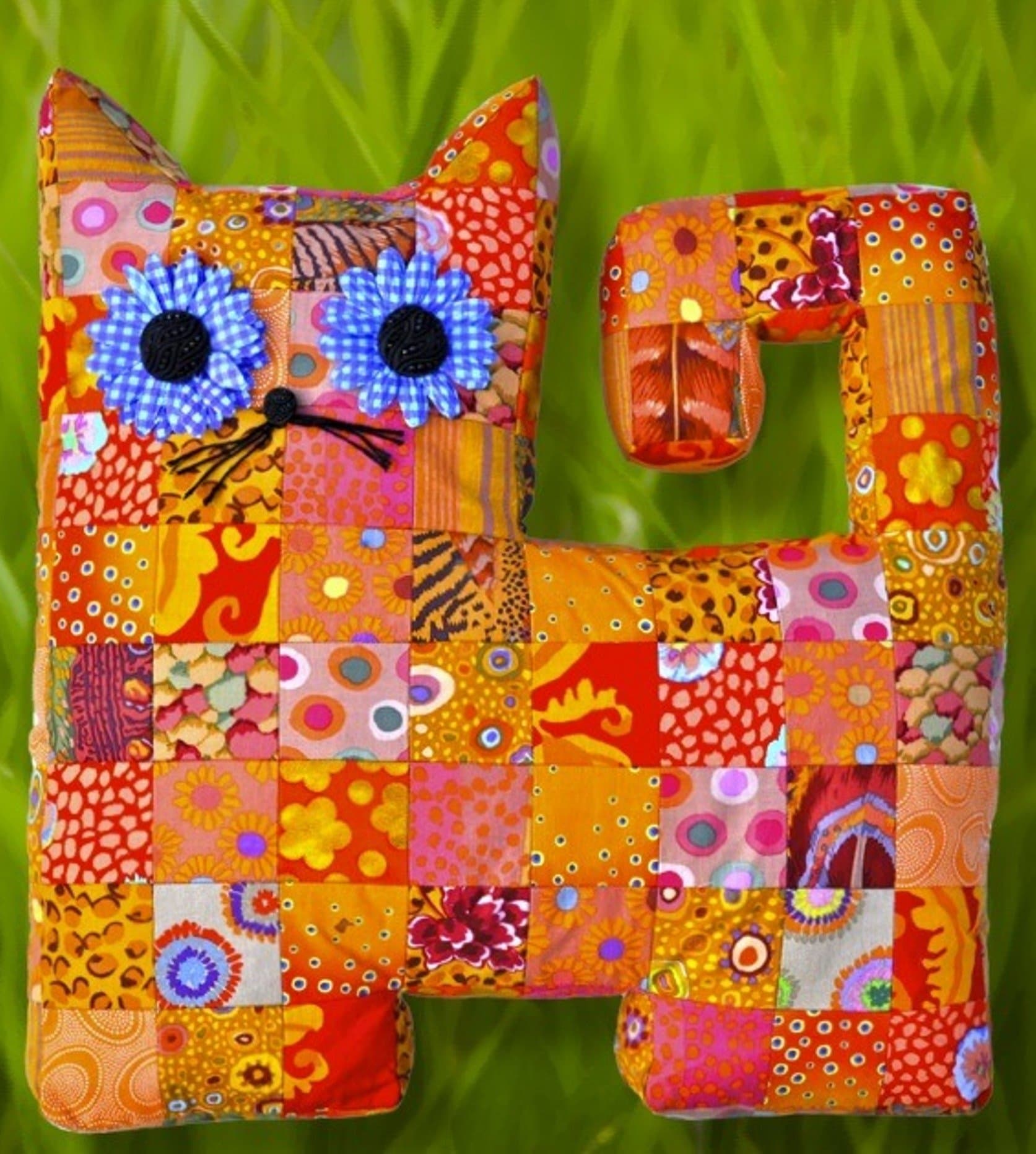 La ToderaMama & Baby Flatty Cats Pattern