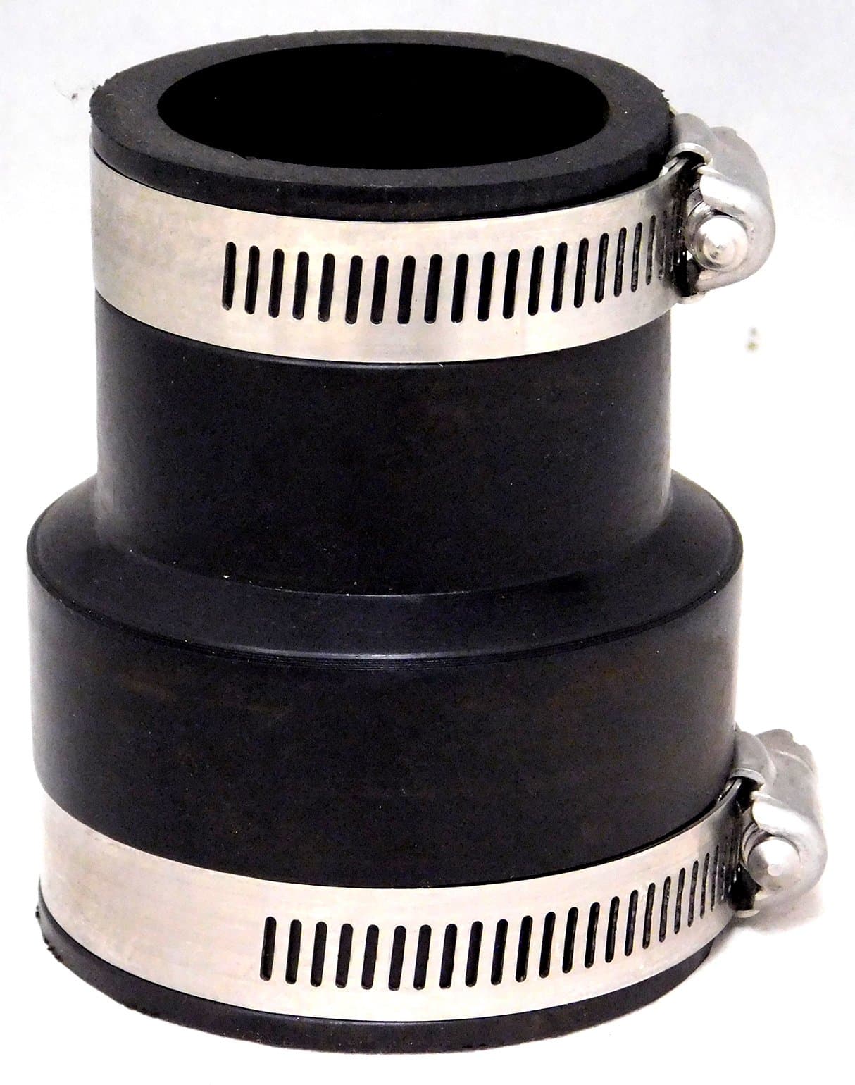 Cloverleaf 2" - 1.5" Rubber Reducer