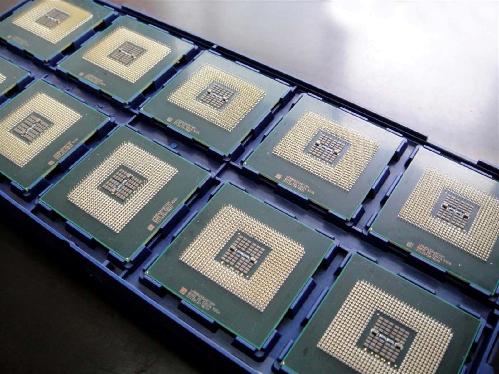 Intel Xeon Server CPU Processor 3GHz 800FSB 1MB Socket 604pin SL7DW SL7HG SL7PE SL7TC SL8KP