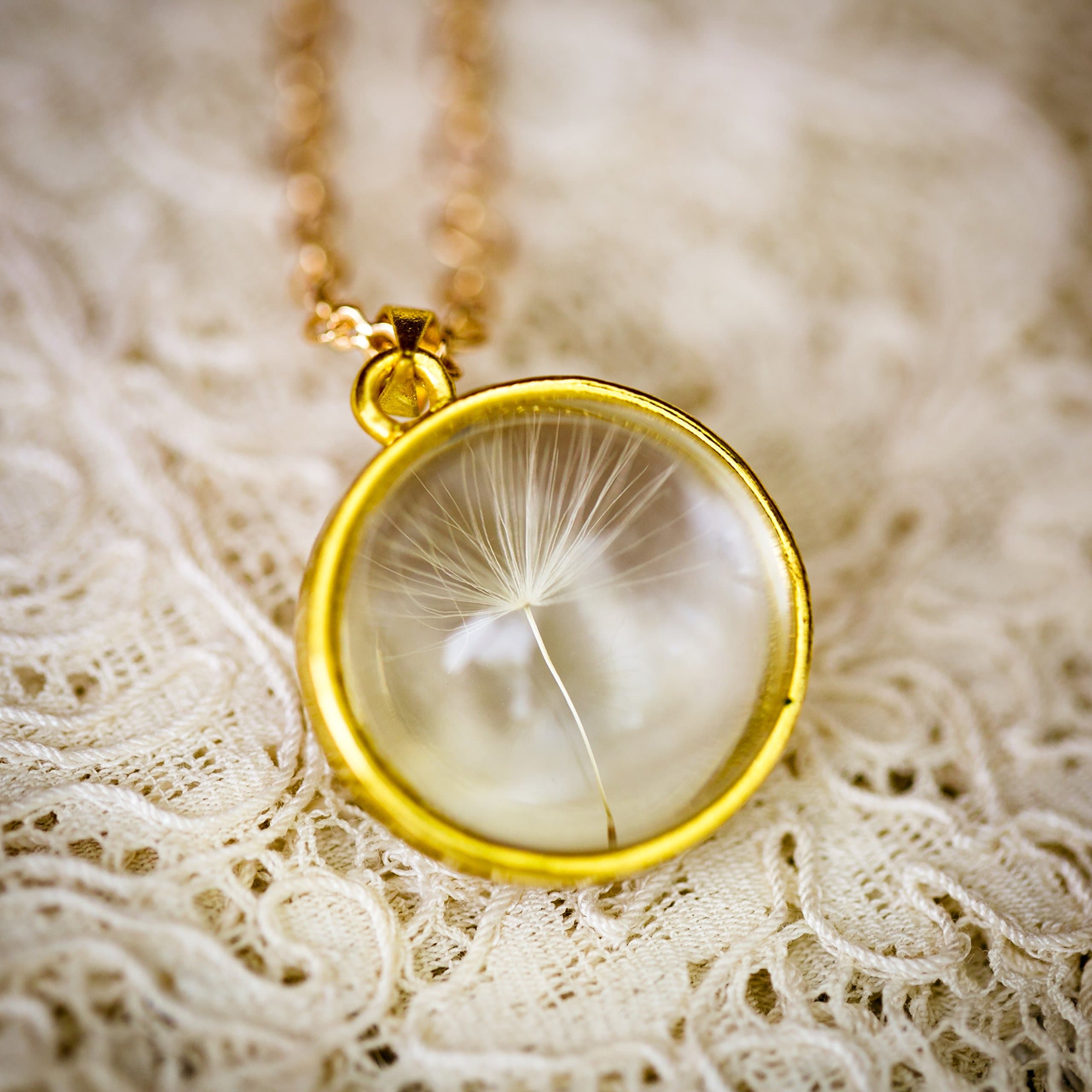 The Dandelion Seed Necklace