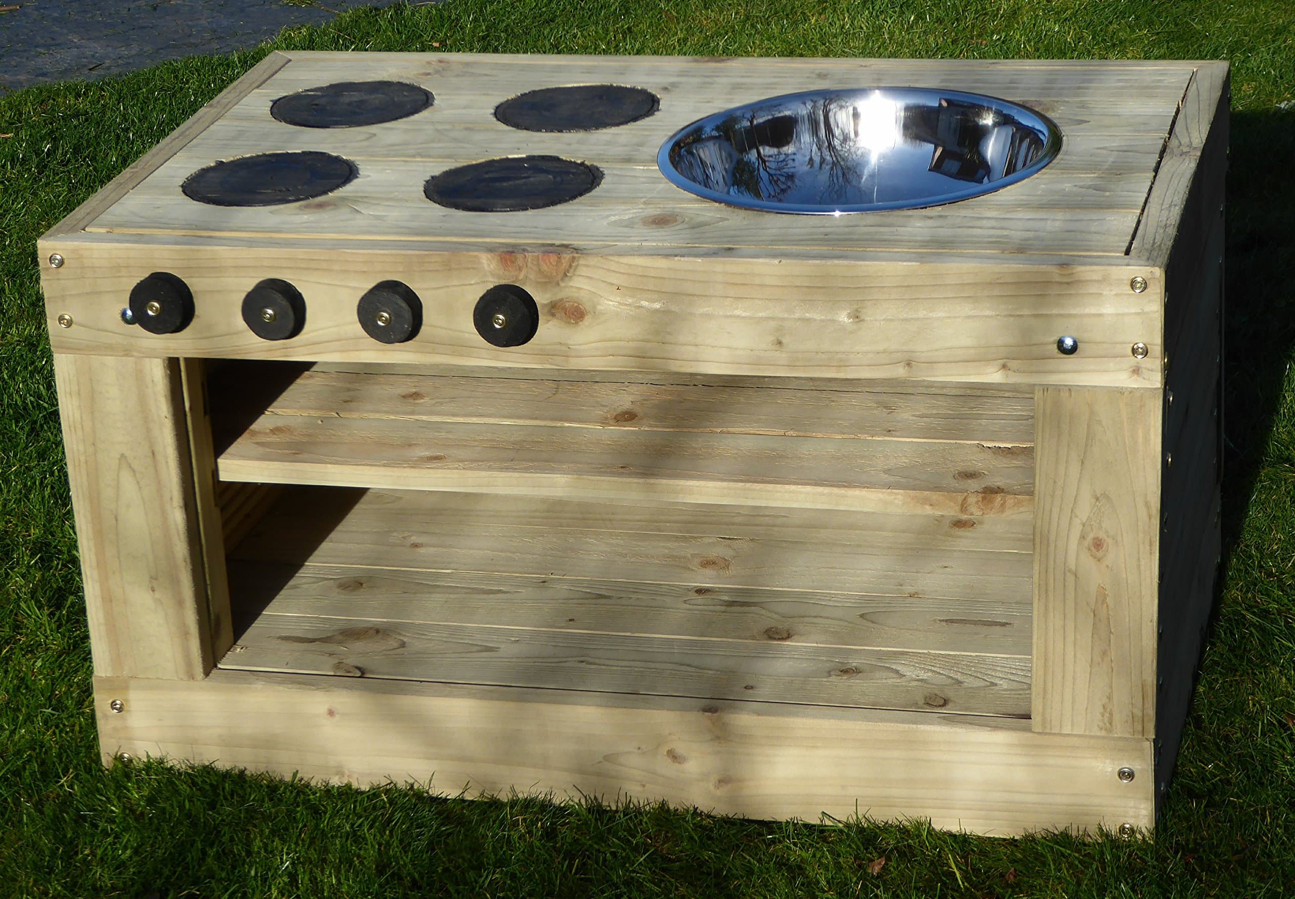 Eden Play Mud Kitchen